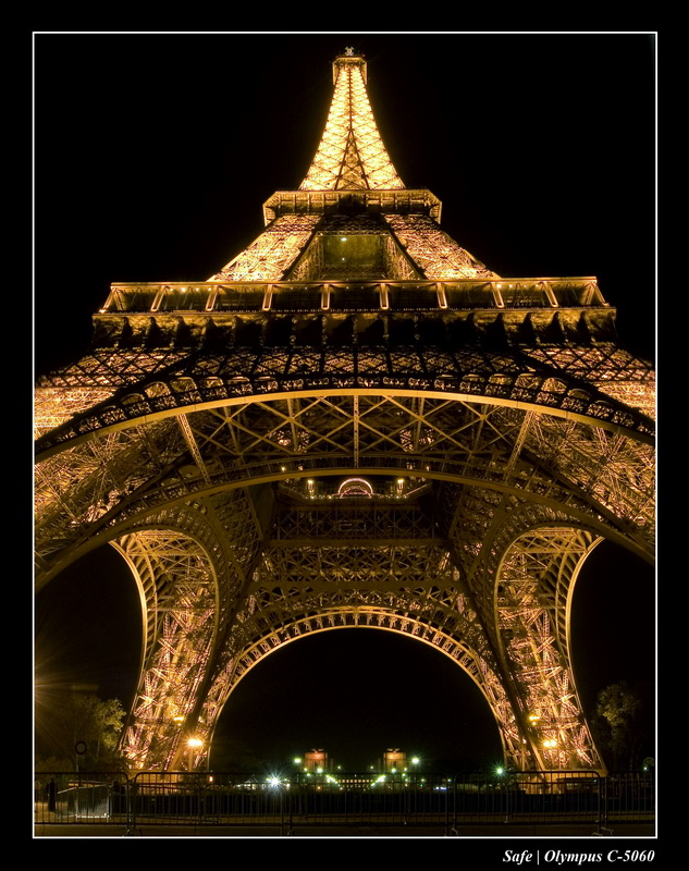 2006   05   Pano tour eiffel 2